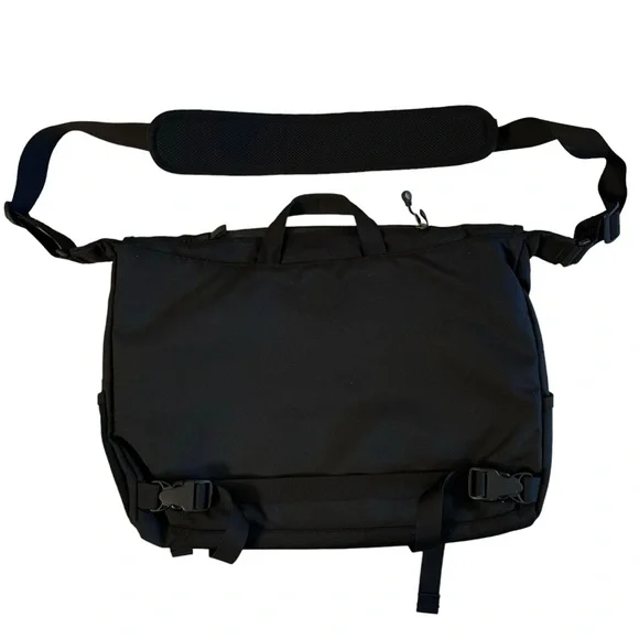 Patagonia Half Mass Bag Messenger Laptop Briefcase Black Nylon Business Travel - Picture 4 of 15